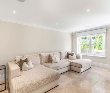 5 bedroom detached house to rent - Photo 3