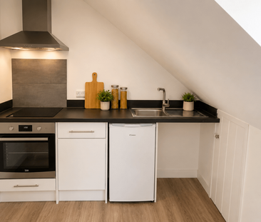 Studio to rent - Photo 2