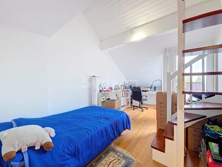 Geräumige 6-Zimmer-Wohnung im Herzen von Satigny - Foto 3