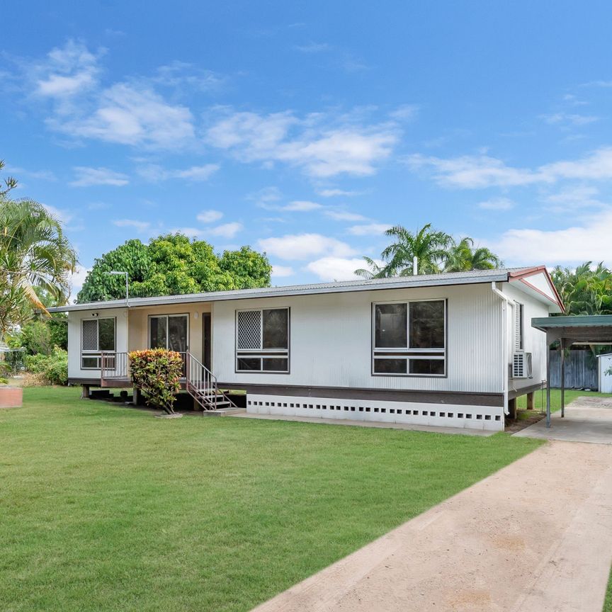 1017 Riverway Dr, Rasmussen QLD 4815 - House For Rent | Domain - Photo 1