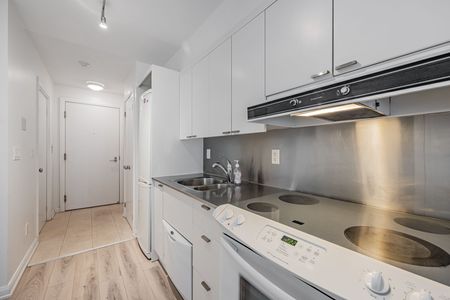 For Lease - 111 Elizabeth Street Unit# 735, Toronto, Ontario - Photo 5