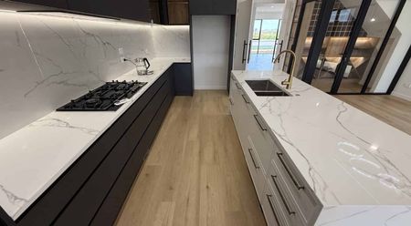 Lovely 6 bedroom Home Karaka - Photo 5