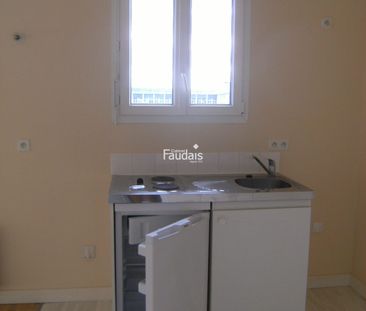 Location Appartement 1 pièce 28m² CONDE SUR VIRE 50890 - Photo 6