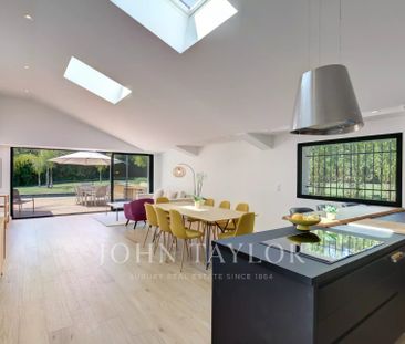 Maison à louer Valbonne, Cote d'Azur, France7 000 EUR / Mois - Photo 3