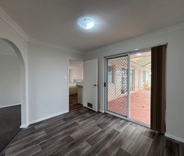 Spacious Living & Sea Air – A Home That Feels Just Right - Photo 2