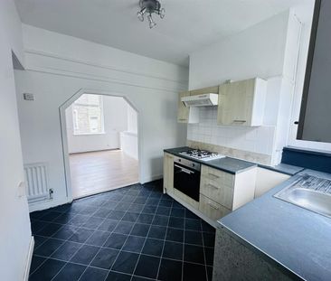 2 bed end of terrace house to rent in Laithe Street, Burnley, BB11 - Photo 4
