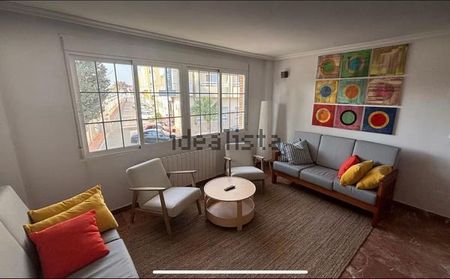 Alquiler de chalet adosado en Calle Bautista Yedo - Photo 2