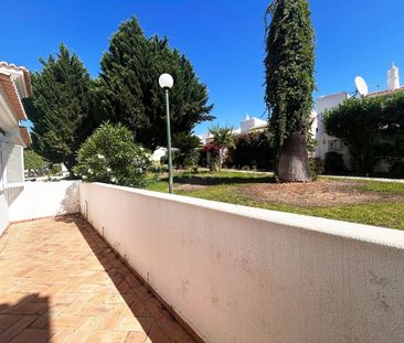 Quarteira, Lisbon - Photo 4