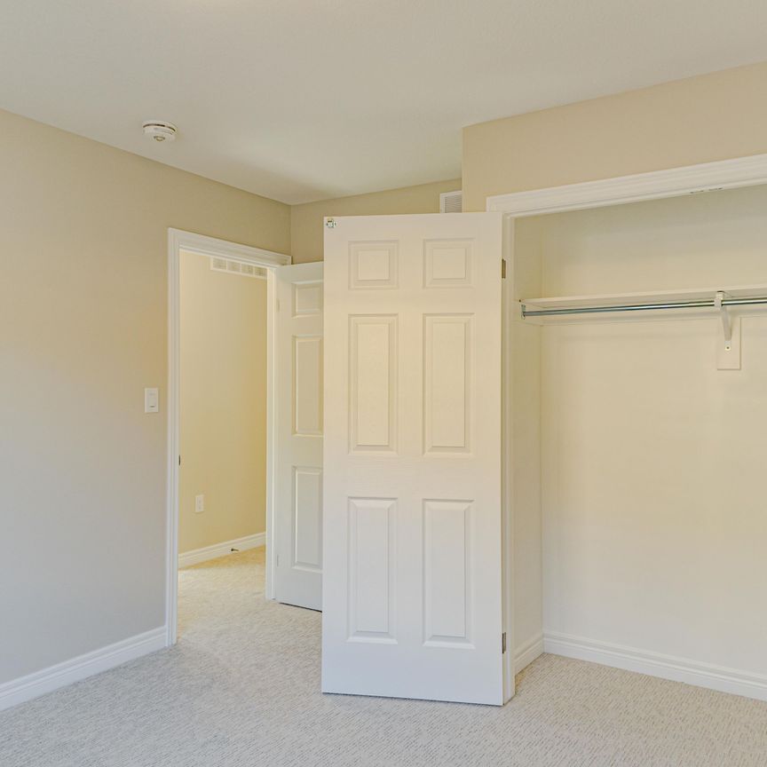 For Lease - 22 Willson Drive, Thorold, Ontario - Photo 1