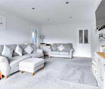 Brettingham Avenue, Cringleford, Norwich, Norfolk, NR4 - Photo 3