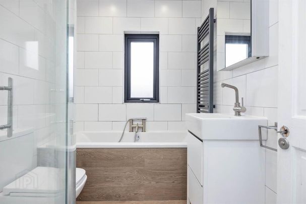 Six Month Rental @, 27 Grand Parade, Belfast, BT5 5HG - Photo 1