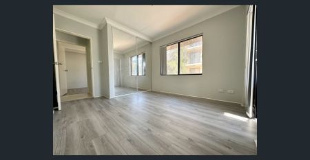 Spacious 2 Bedroom Unit In Perfect Location!! - Photo 3