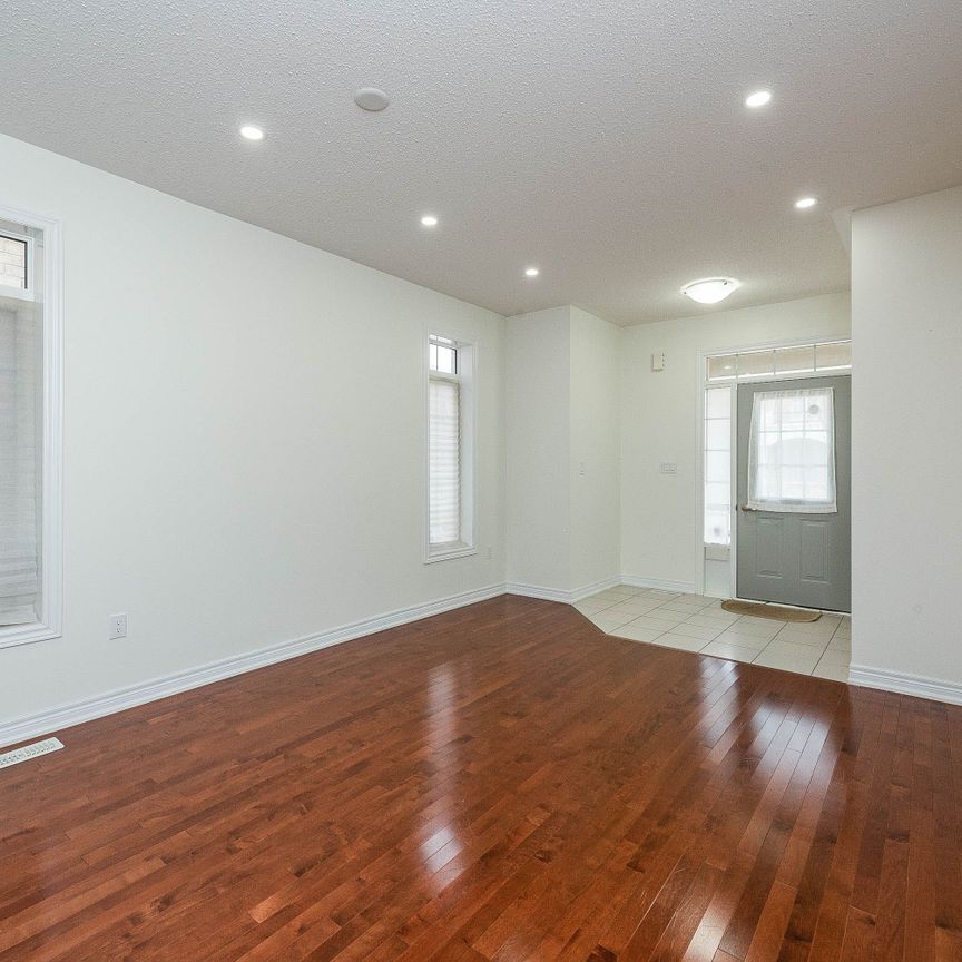 For Lease - 180 Pelee Avenue, Vaughan, Ontario - Photo 1