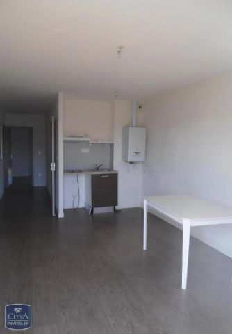 Appartement à louer 4 pièces 68.4m² - Photo 2