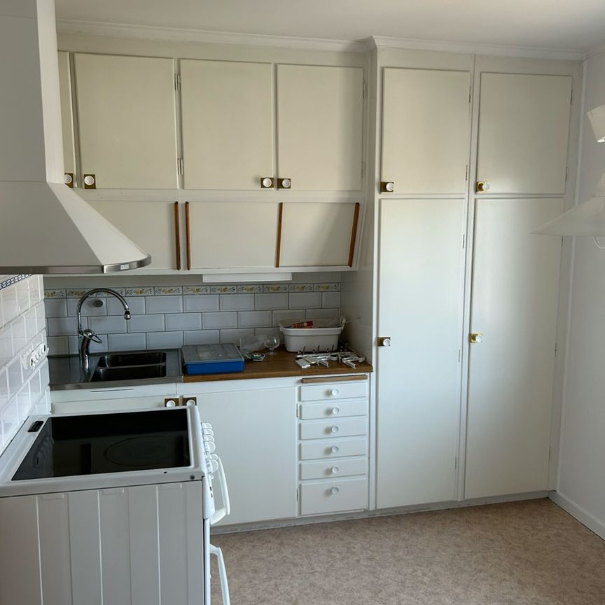 Västra Vägen, Sundsvall - Photo 1