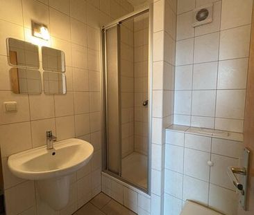 Gemütliche 2-Zimmer-Dachgeschosswohnung - Photo 4