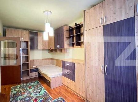 3 camere, semidecomandat, 65mp, 2 parcari, A.C., zona strazii Unirii - Photo 4