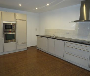 Oldham Road, Sowerby Bridge - Photo 2