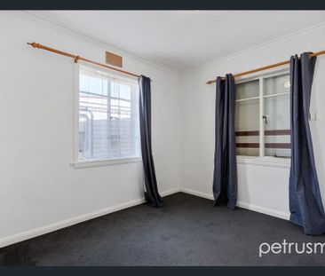 Charming three-bedroom home! - Photo 2
