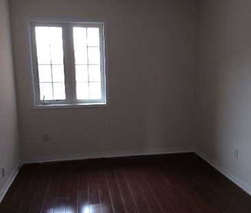 For Lease - 830 Avonshire Court, Mississauga, Ontario - Photo 4