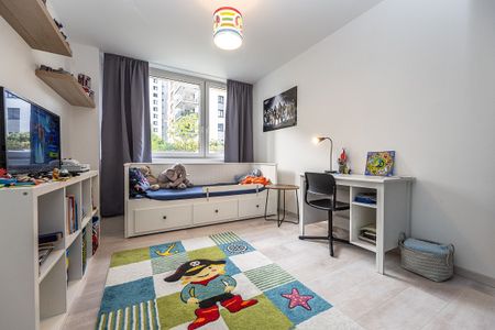 Pronájem bytu 3+kk 78 m² - Photo 2