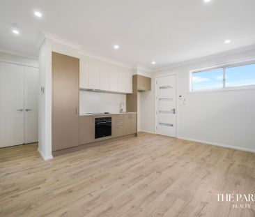 Brand New Street-Facing Granny Flat – Modern Living in a Prime Wilt... - Photo 3