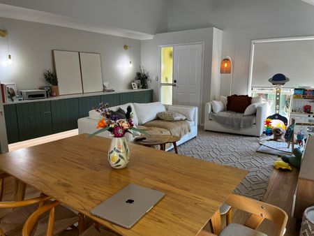 183/641 Pine Ridge Road, Biggera Waters QLD 4216 - Townhouse For Rent | Domain - Photo 2