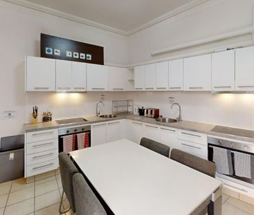 Chippendale - Photo 6