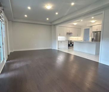 For Lease - 13 Albert Newell Drive, Markham, Ontario - Photo 2