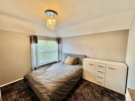 Ravensitch Walk, Brierley Hill, Brierley Hill, DY5 2BY - Photo 5