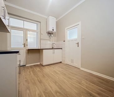Appartement met twee slaapkamers in Molenbeek-Saint-Jean - Photo 4