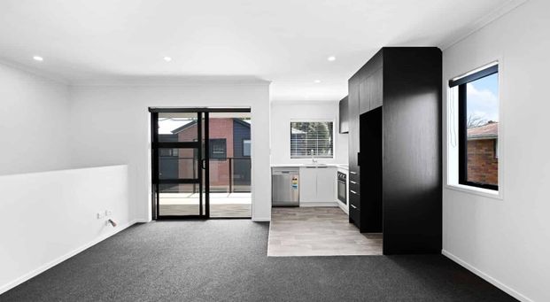 Two Bedroom - Sought after Beerescourt - Photo 1