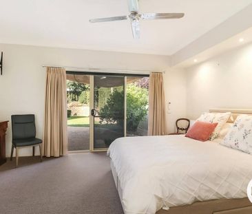 FULLY FURNISHED ELEGANCE AWAITS! - Photo 1
