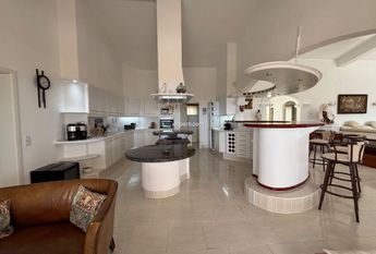 Luxury Villa in Muchamiel, for rent