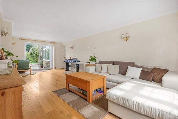 3 bedroom detached house to rent - Photo 1