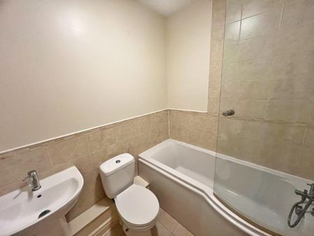 2 bedroom apartment to rent - Photo 2