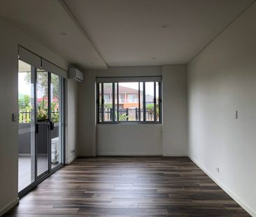 AFFORDABLE HOUSING SCHEME APARTMENT FULL TILES IN LIVING AND DINING - Photo 1