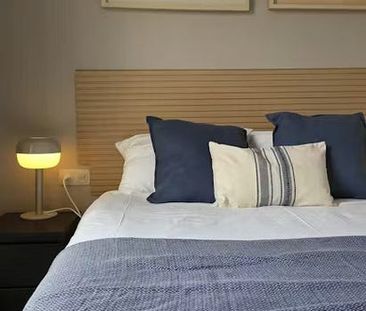 Carrer del Comte d'Urgell, Barcelona, Catalonia 08011 - Photo 4