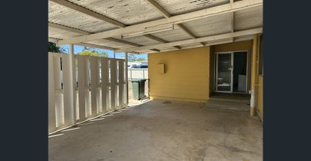 Family home available for lease - Photo 4