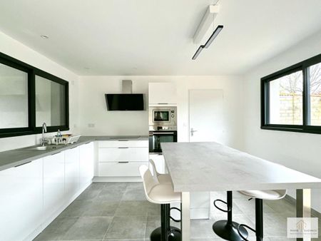 Maison familiale récente à louer quartier résidentiel de Basse-Goulaine - Photo 3