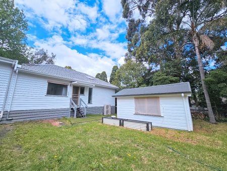 Newly Renovated Family Home with Standalone Office in the Heart of Blackburn - Photo 3