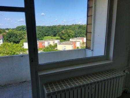 Mit dem Aufzug zur Wohnung // 7.OG Wohnung 3 - Mindestalter 50 Jahre - Photo 4