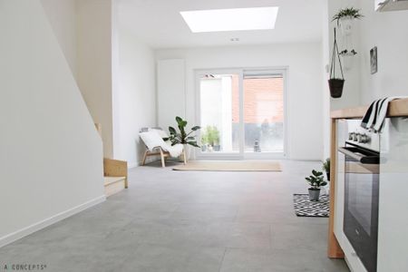 Gerenoveerde woning met terras - Foto 4