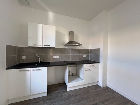 Location Appartement 2 pièces 39m² - Photo 4