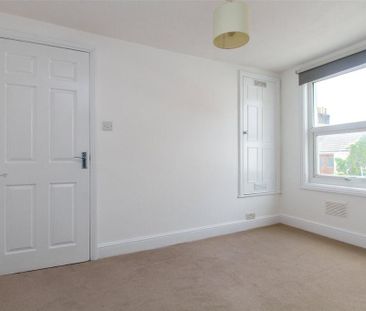 1 bedroom end of terrace house to rent - Photo 3