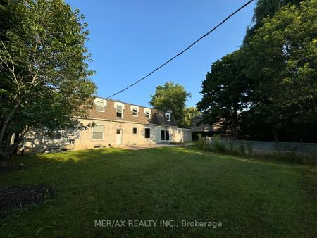 Property For Lease | N9255864 - Photo 2