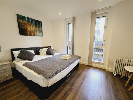 1 bedroom flat to rent - Photo 4