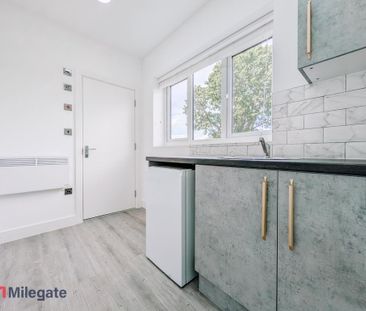 Studio to rent - Photo 6
