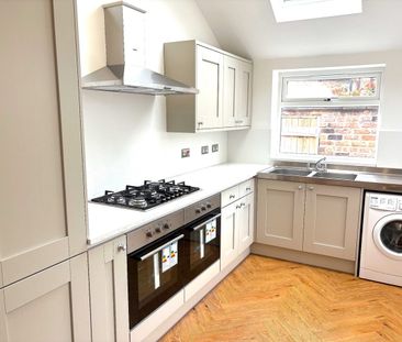 8 Bed Terraced House, Kenmare Road, L15 - Photo 1