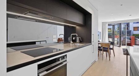 City Centre, 2 bedrooms - Photo 2